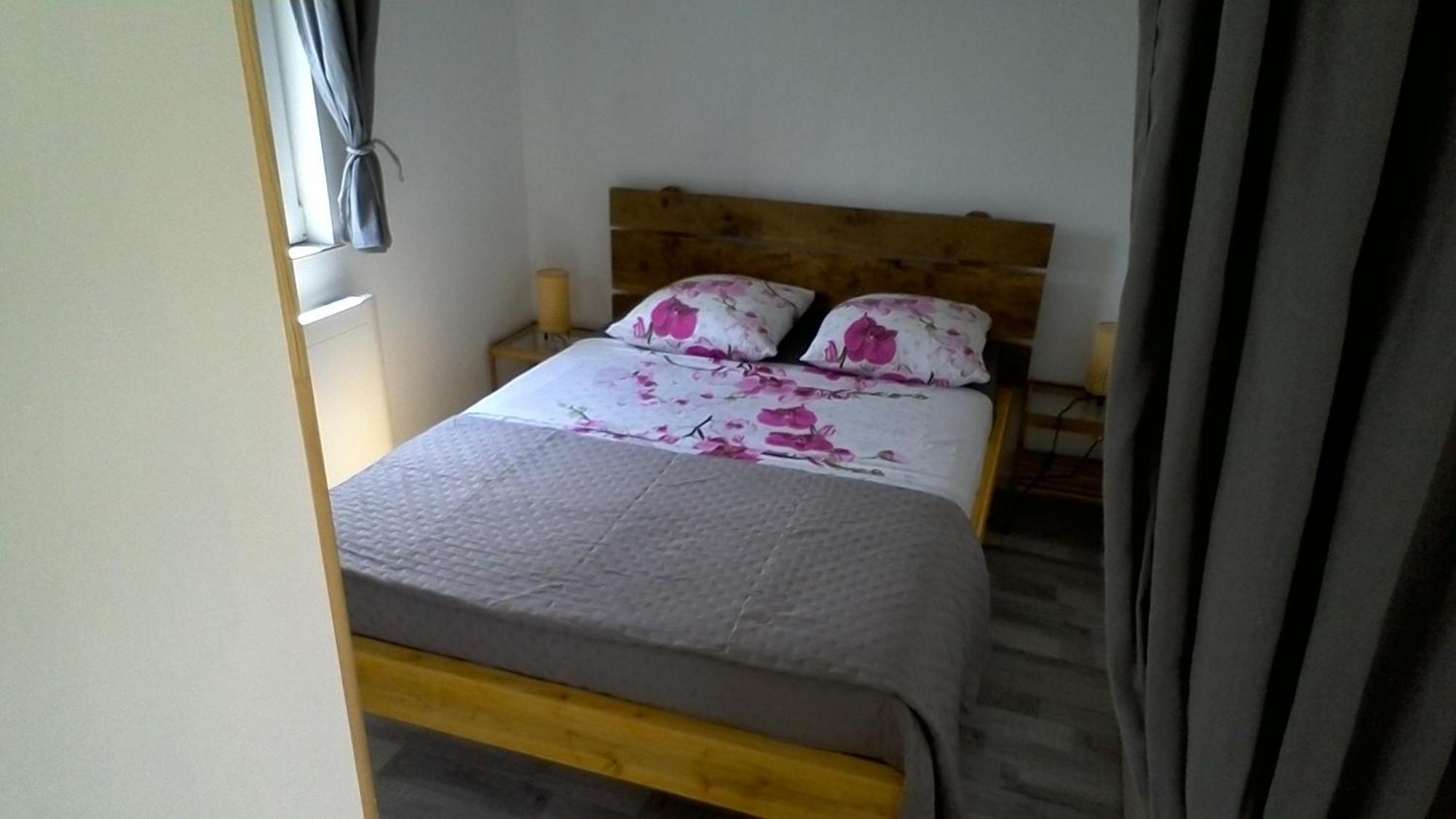 Chambres D'Hotes A La Campagne Senonches Exteriör bild